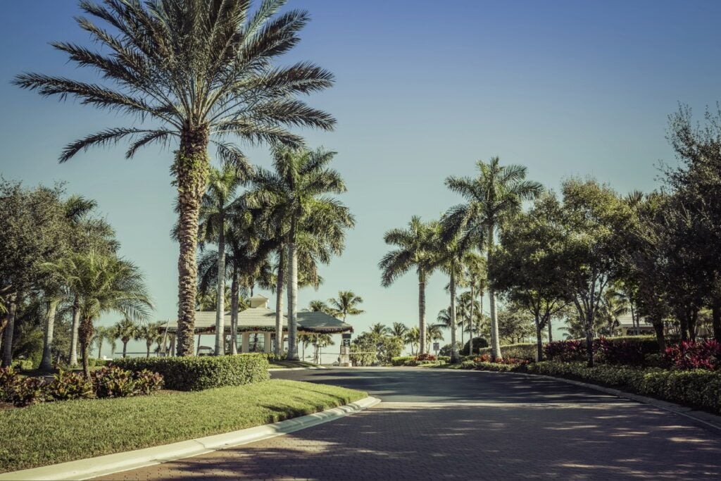 landscape and lawn care Port Charlotte FL