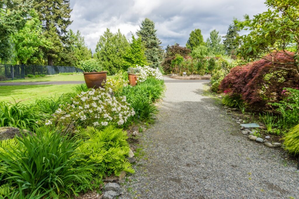 Landscape Supply Guide for Port Charlotte FL Projects 3 landscape supply guide for Port Charlotte FL projects using sand and gravel for drainage and base work