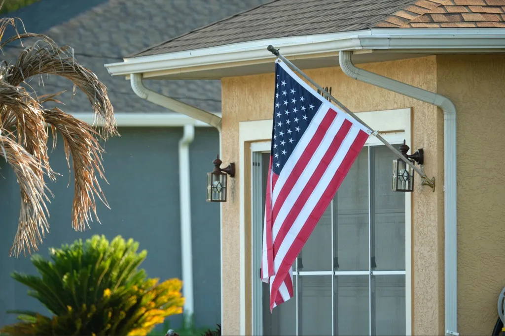 Florida rain and humidity pests prevented by proper gutter drainage